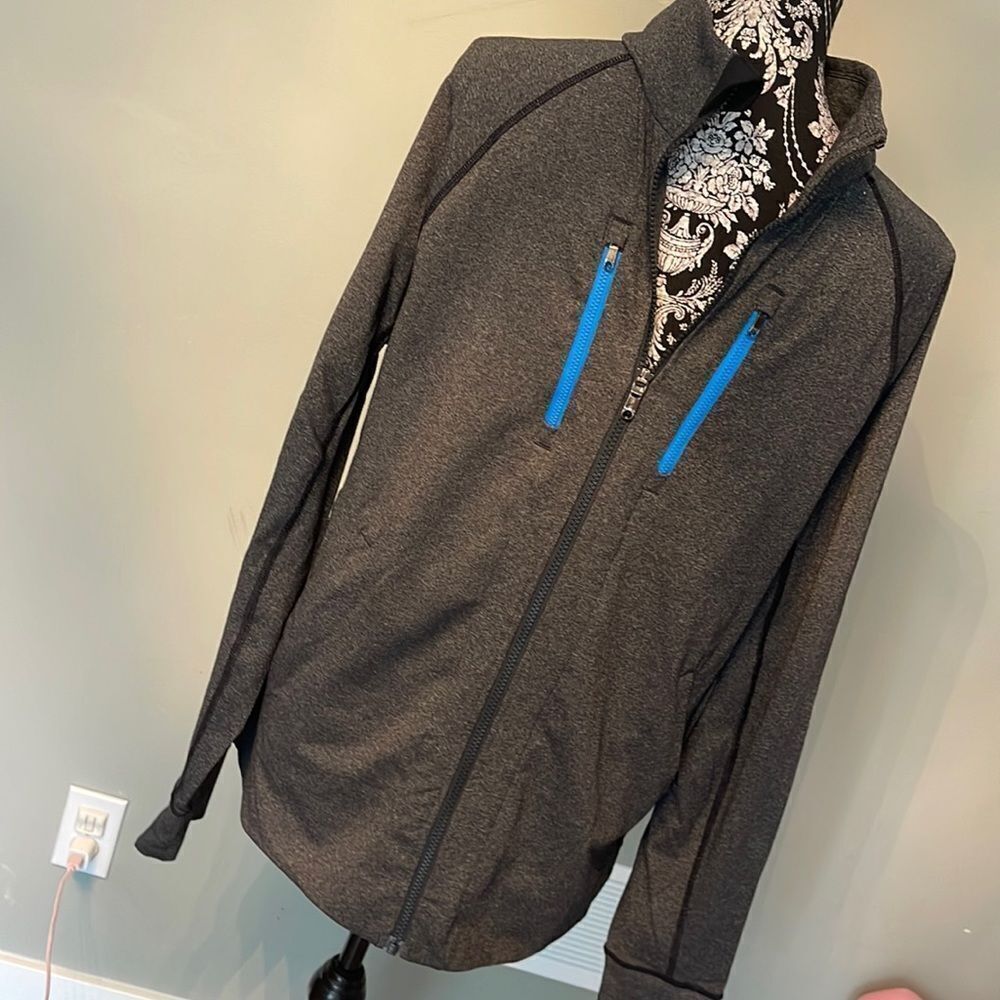 Lululemon Mens Large Zipup